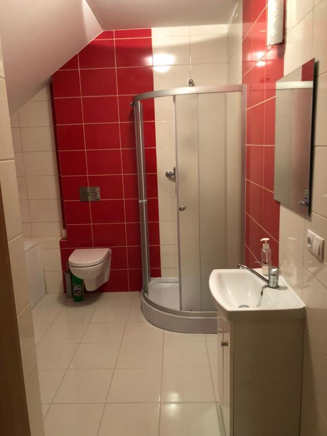 Hgs Home Noclegi Pracownicze Parking , Lazienki Gorzów Wielkopolski Buitenkant foto