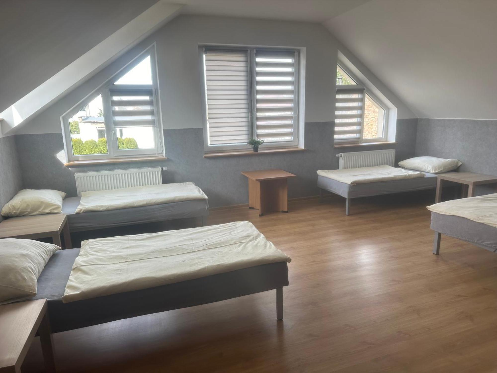 Hgs Home Noclegi Pracownicze Parking , Lazienki Gorzów Wielkopolski Buitenkant foto