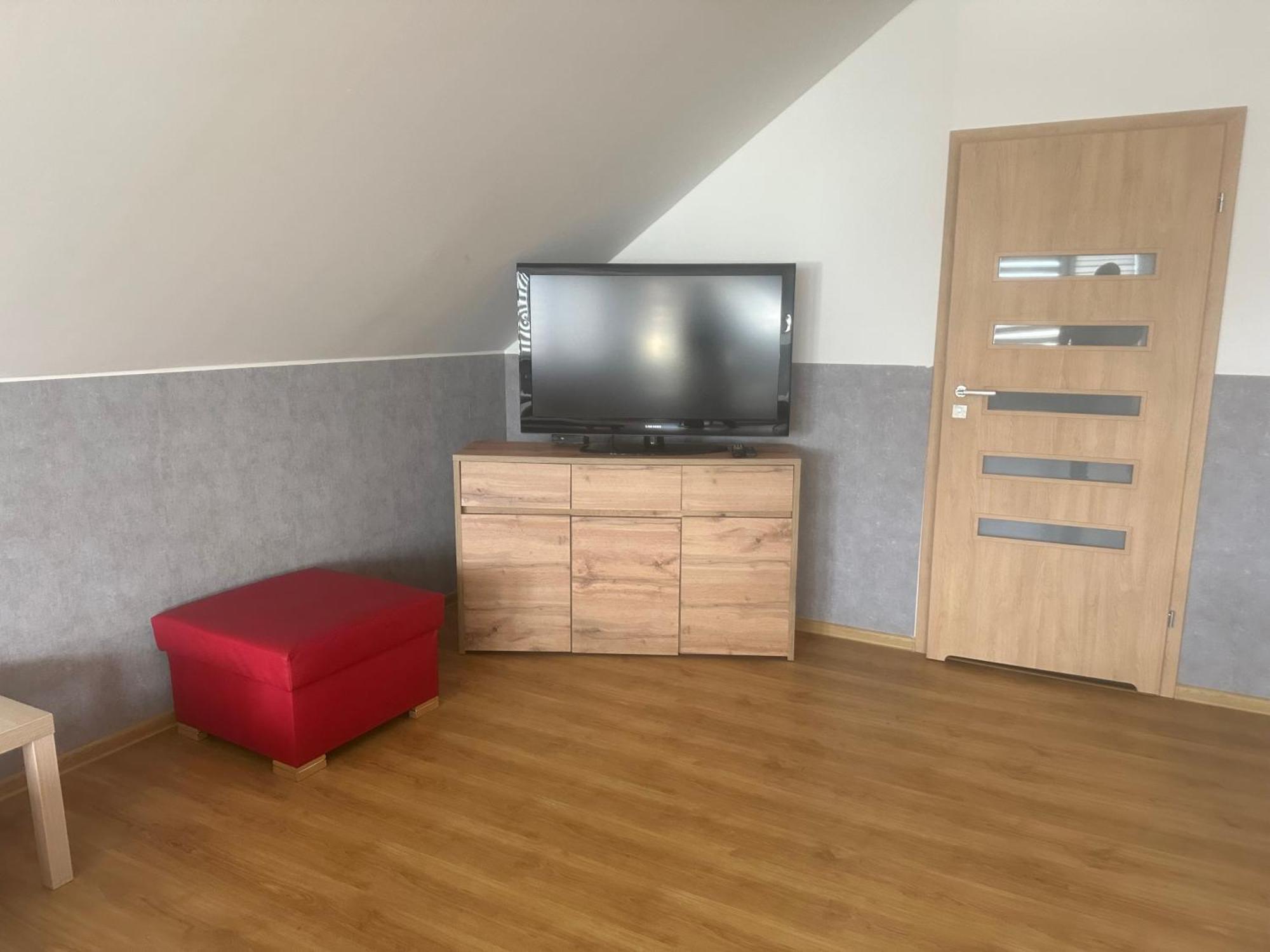 Hgs Home Noclegi Pracownicze Parking , Lazienki Gorzów Wielkopolski Buitenkant foto